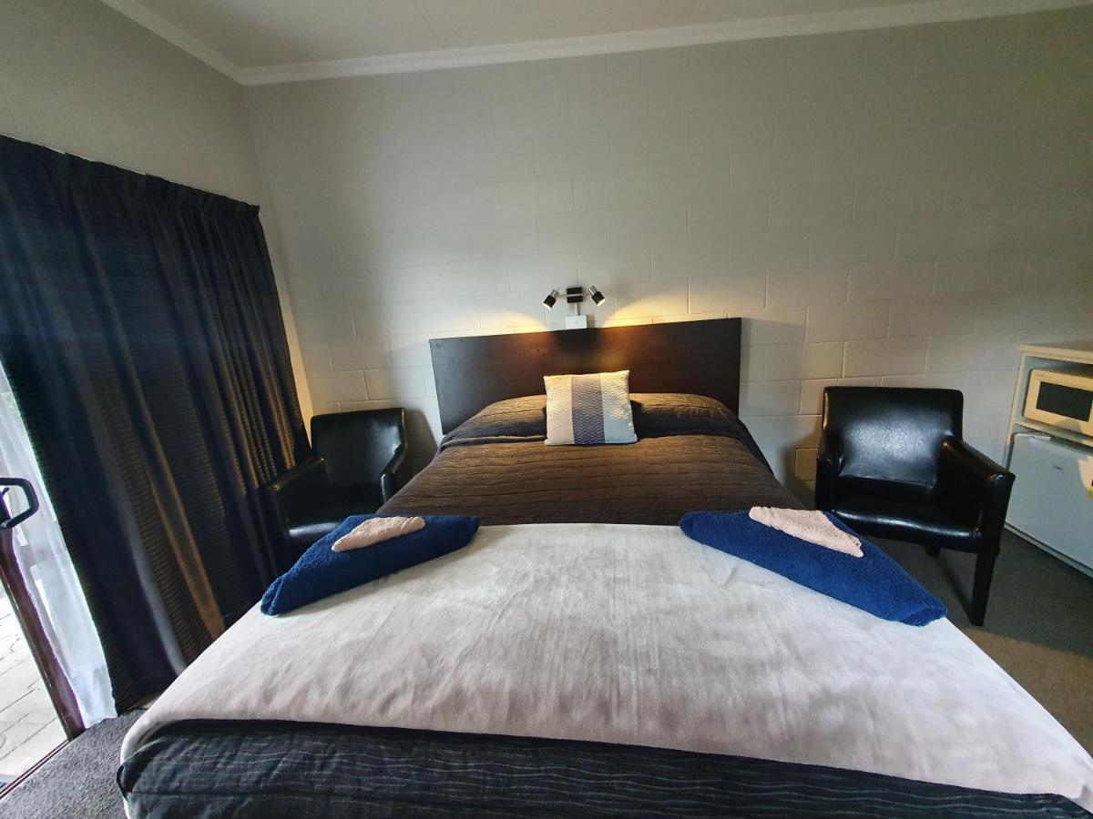 Matador Motel Carterton Bagian luar foto