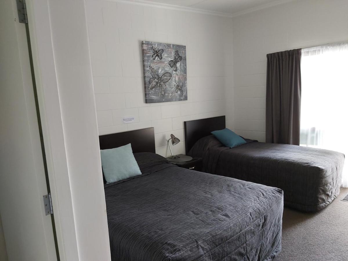 Matador Motel Carterton Bagian luar foto